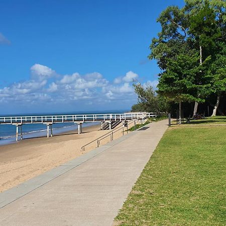 Villa Venezia Apt 3 - Spacious Hervey Bay Beachfront Apartment Luaran gambar