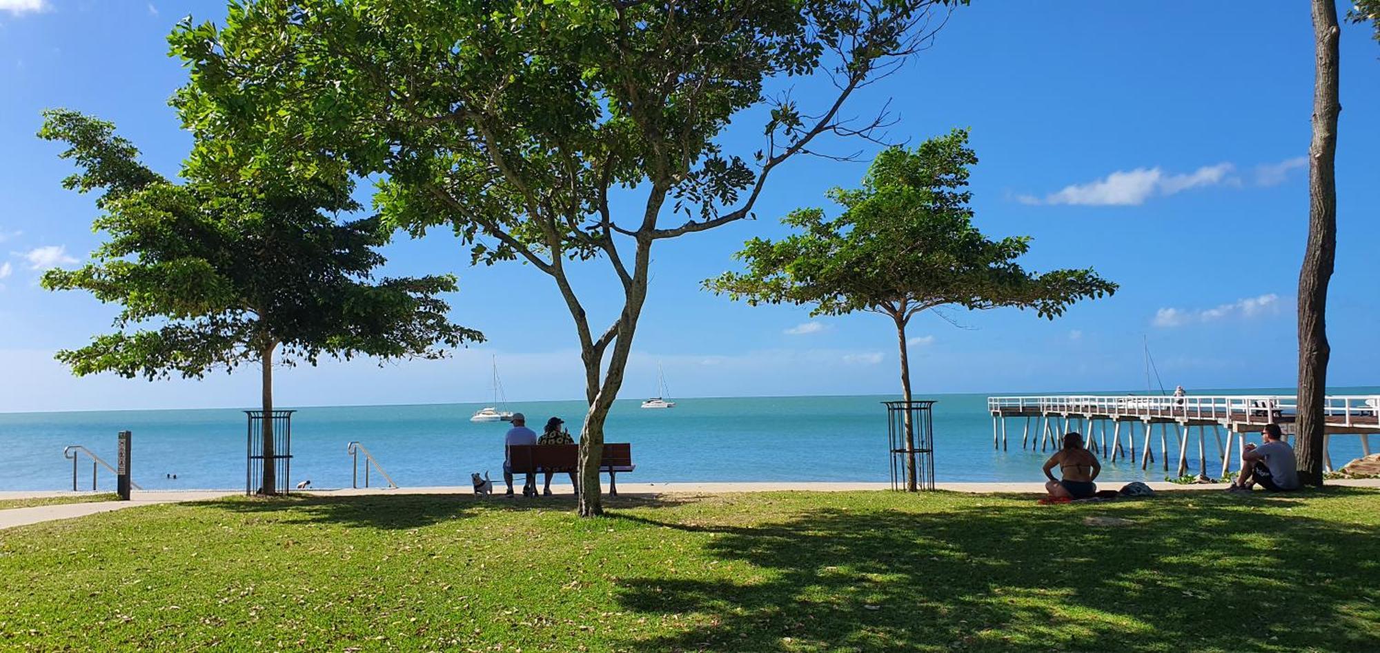 Villa Venezia Apt 3 - Spacious Hervey Bay Beachfront Apartment Luaran gambar